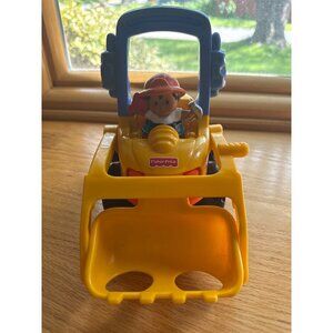 Fisher Price Little People Construction Scoop Truck With Worker Figure Toy